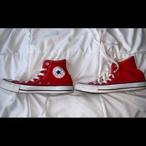 Red converse